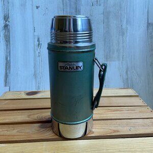 Vintage Aladdin Stanley Thermos with Handle 24oz. Wide Mouth Green The Classic